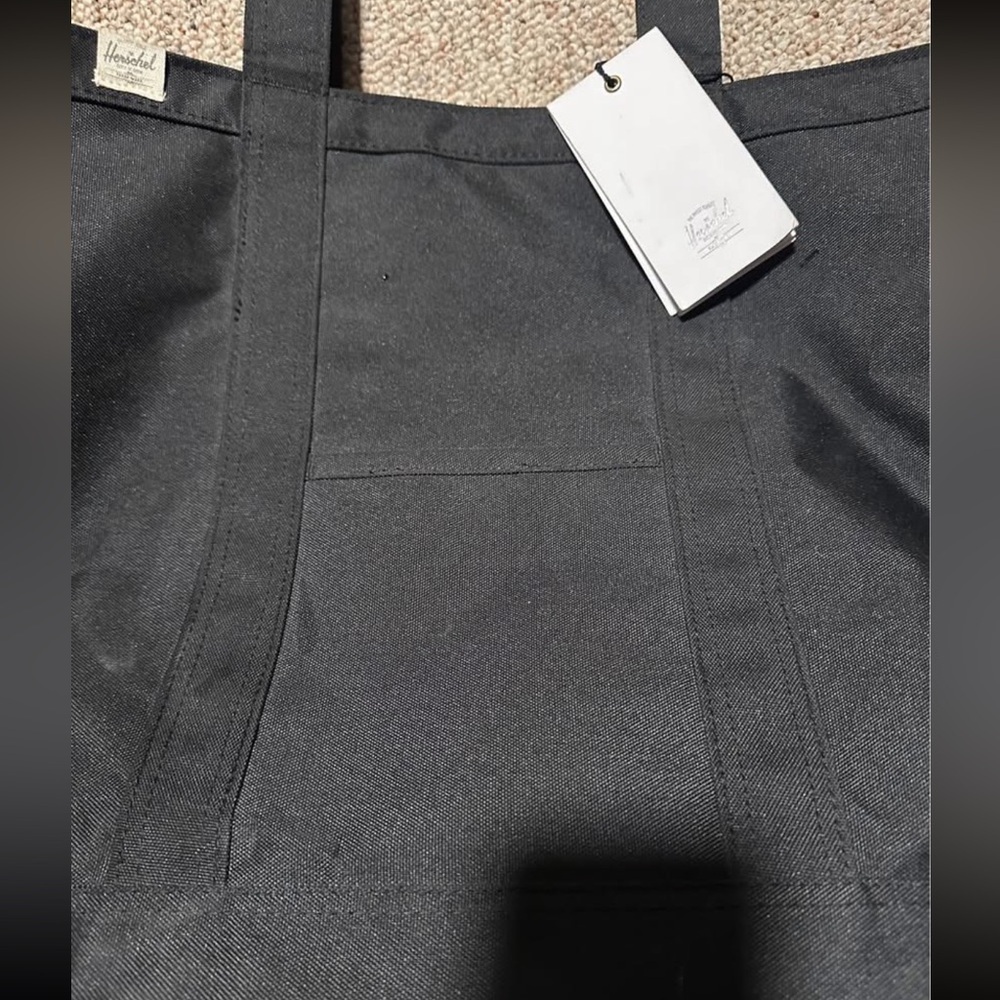 NWT Herschel Bamfield Canvas Black Tote Bag Large - Picture 4 of 6